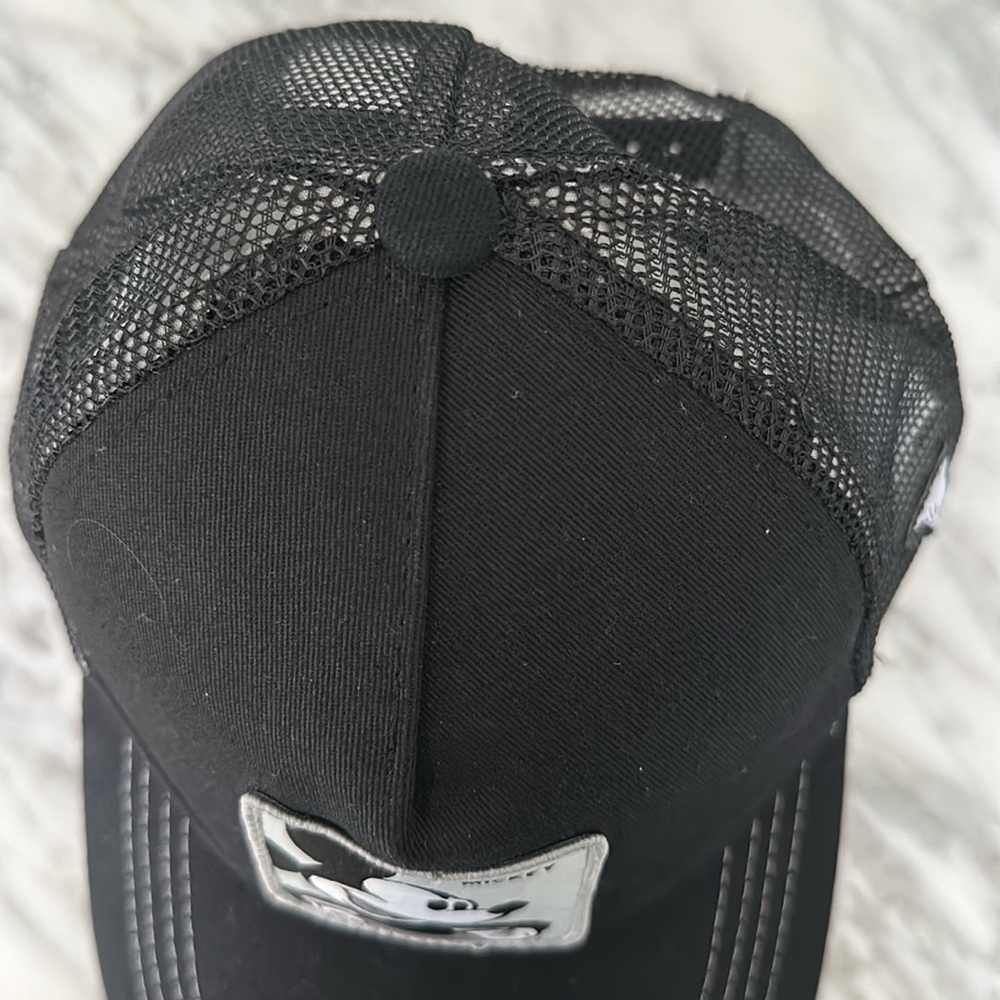 Black Mickey Mouse adjustable snap back truckers hat - Picture 8 of 8